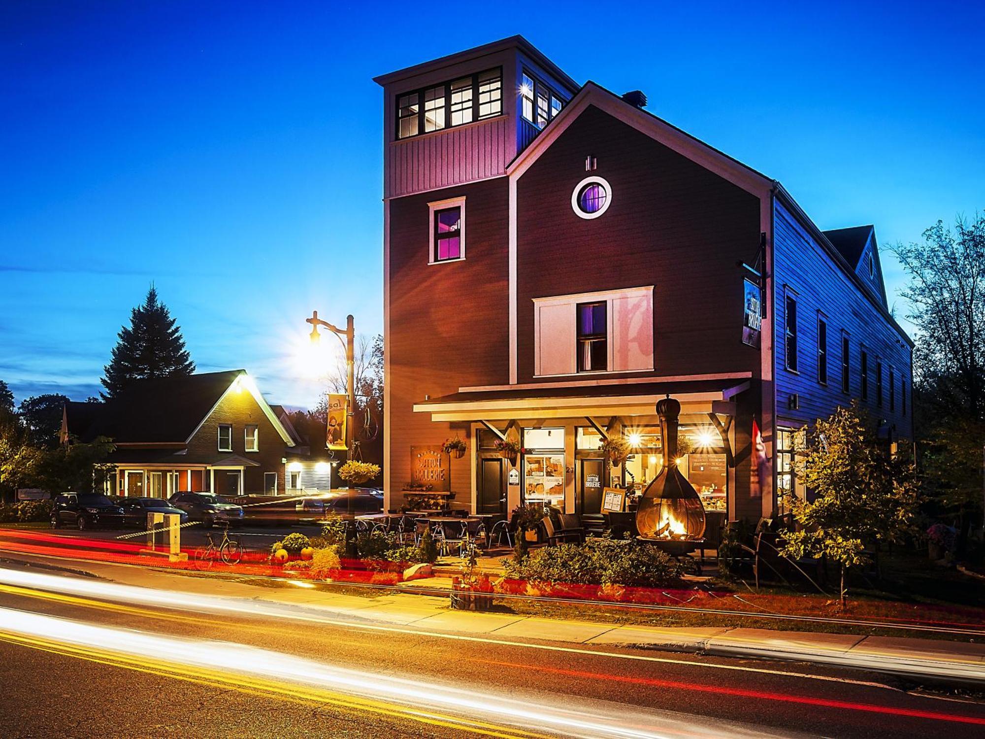 Auberge Sutton Brouerie Buitenkant foto